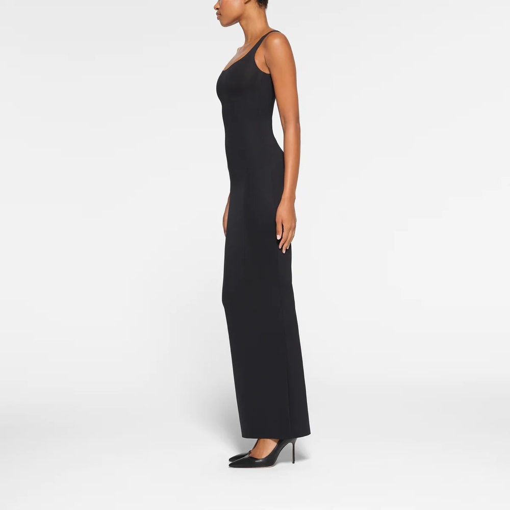 SKIMS TANK LONG SLIP DRESS